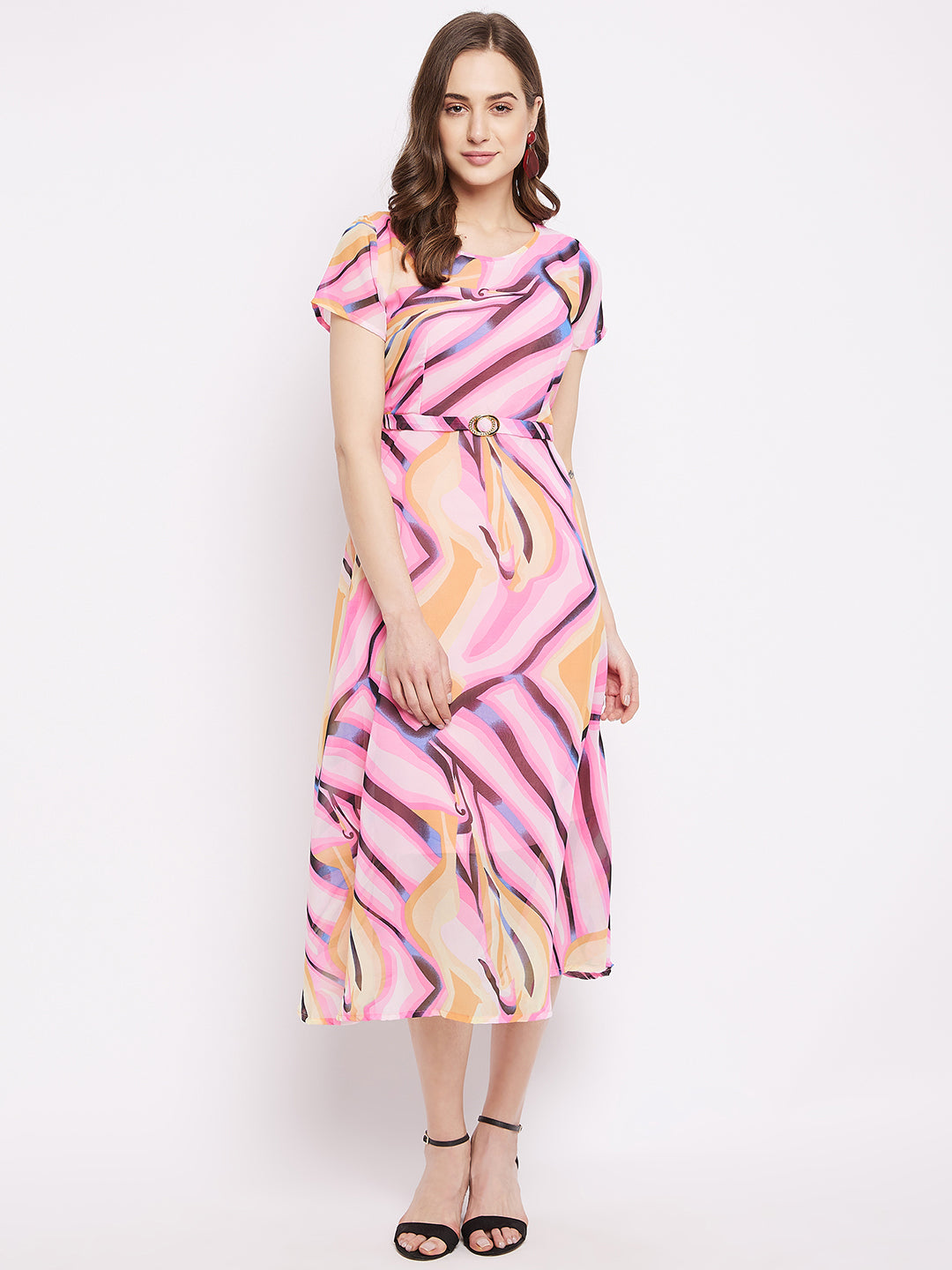 Round neck short dresses . pink M