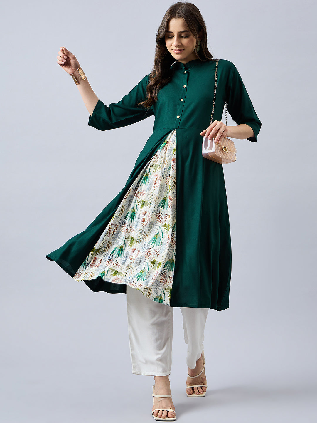 Women Mandarin Collar Anarkali Panelled Rayon Kurta