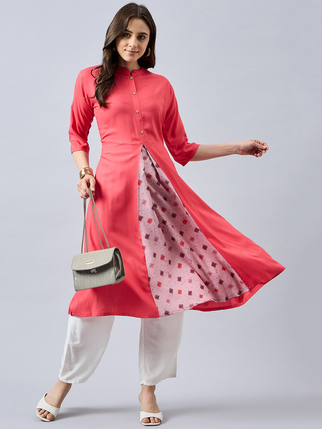 Women Mandarin Collar Anarkali Panelled Rayon Kurta