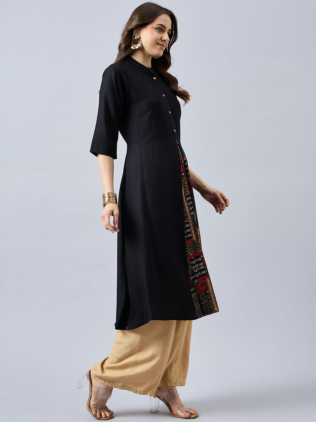 Women Mandarin Collar Anarkali Panelled Rayon Kurta