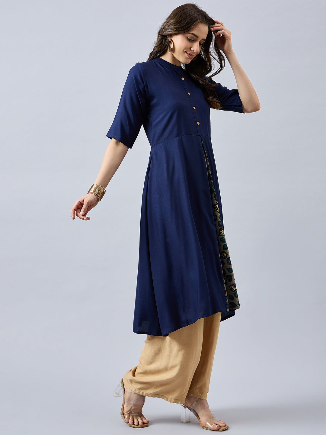 Women Mandarin Collar Anarkali Panelled Rayon Kurta