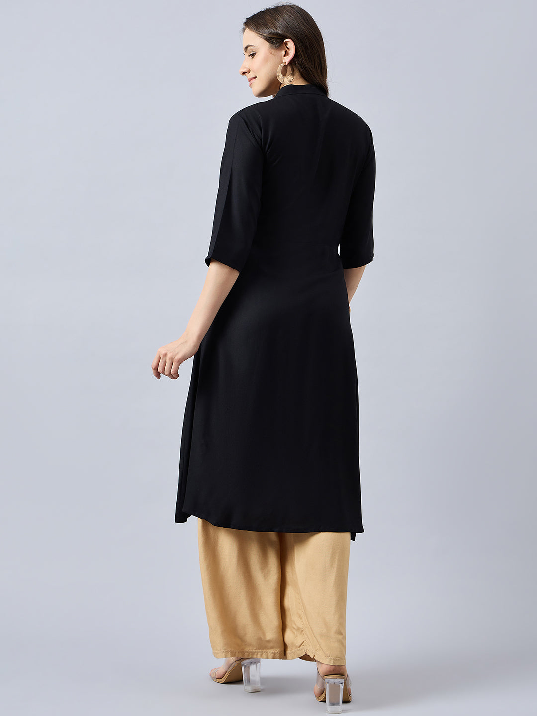 Women Mandarin Collar Anarkali Panelled Rayon Kurta