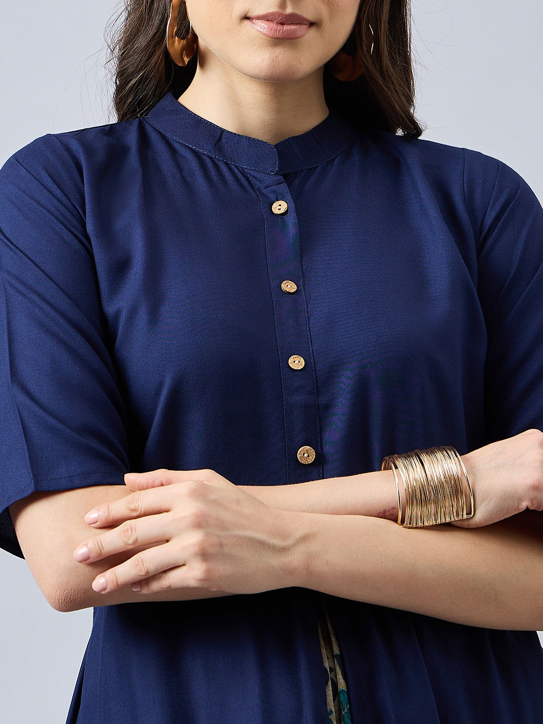 Women Mandarin Collar Anarkali Panelled Rayon Kurta