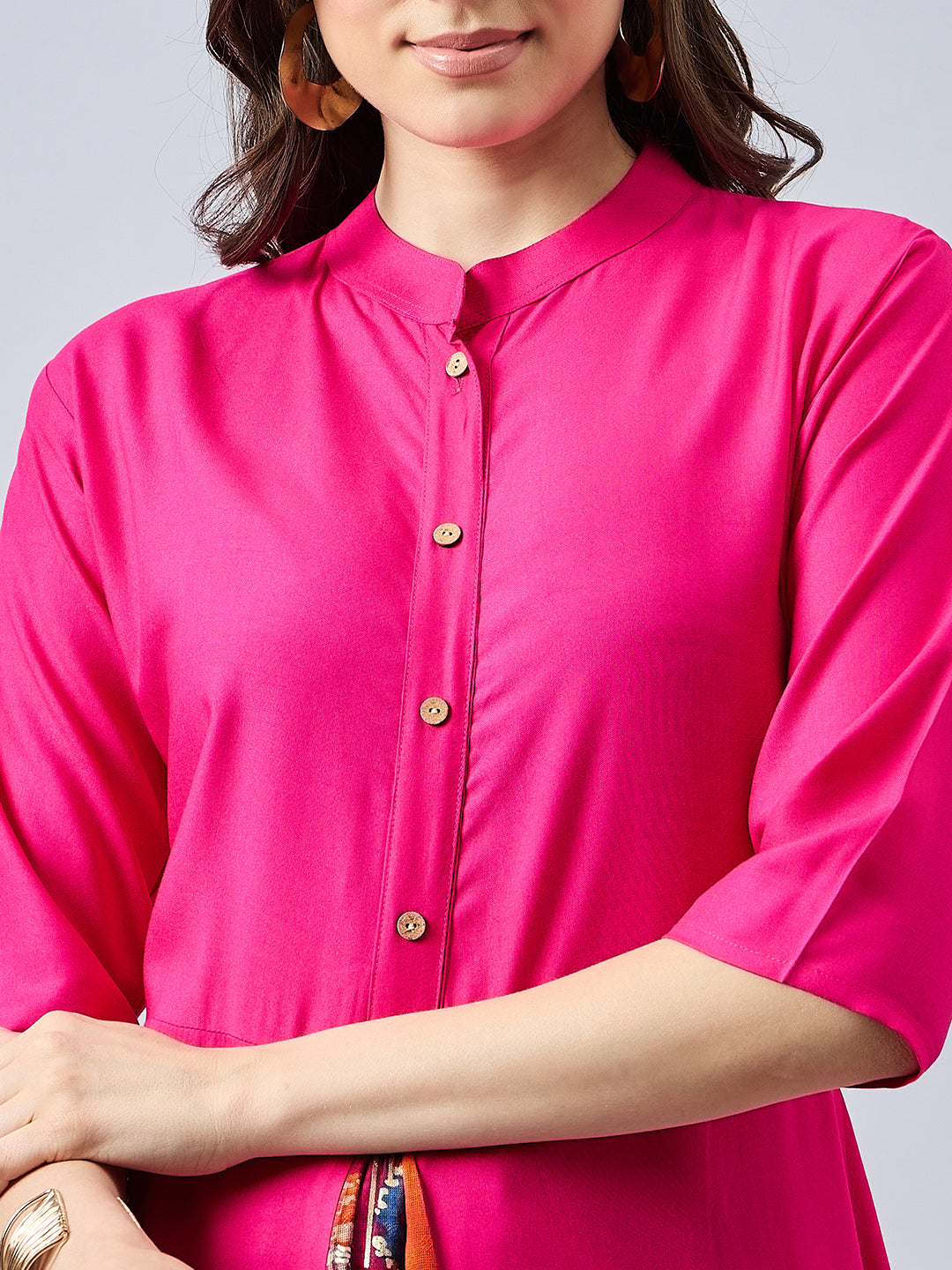 Women Mandarin Collar Anarkali Panelled Rayon Kurta