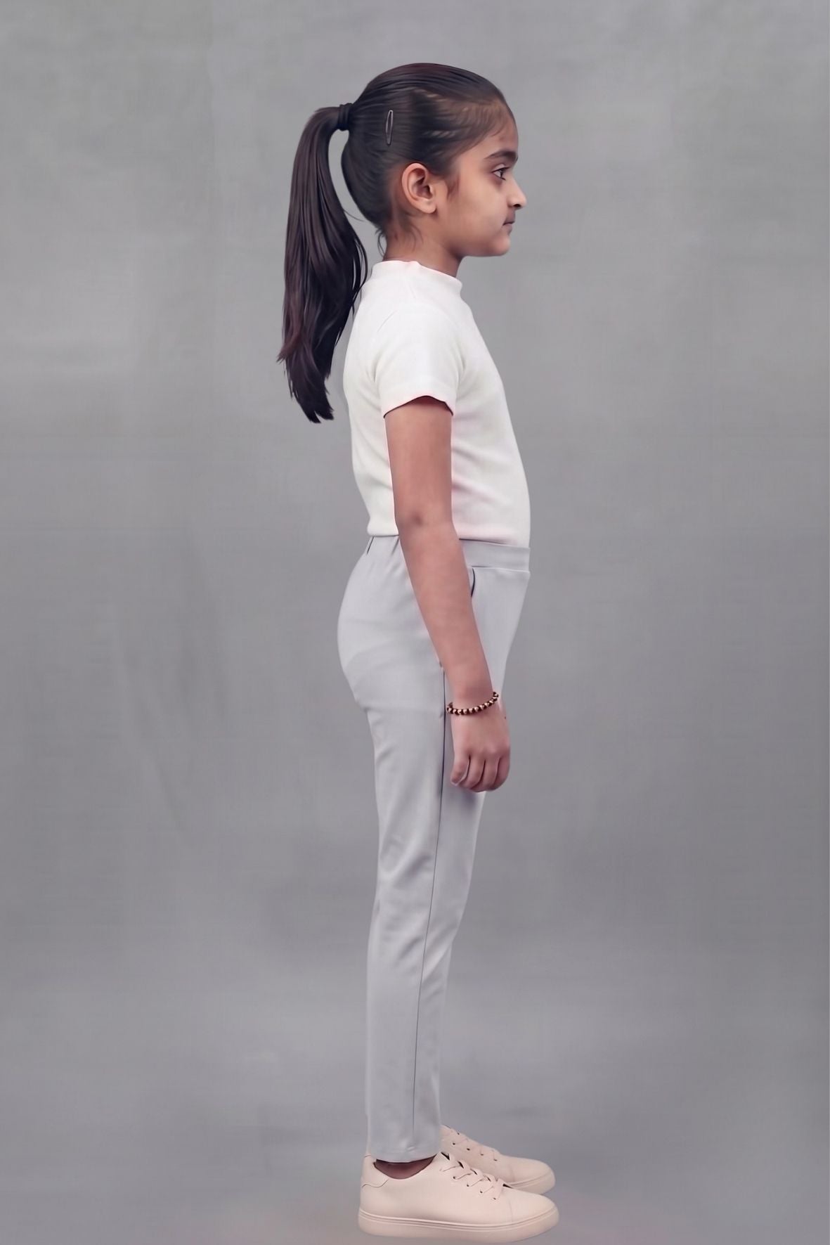 Girls Grey Colour Straight Pant