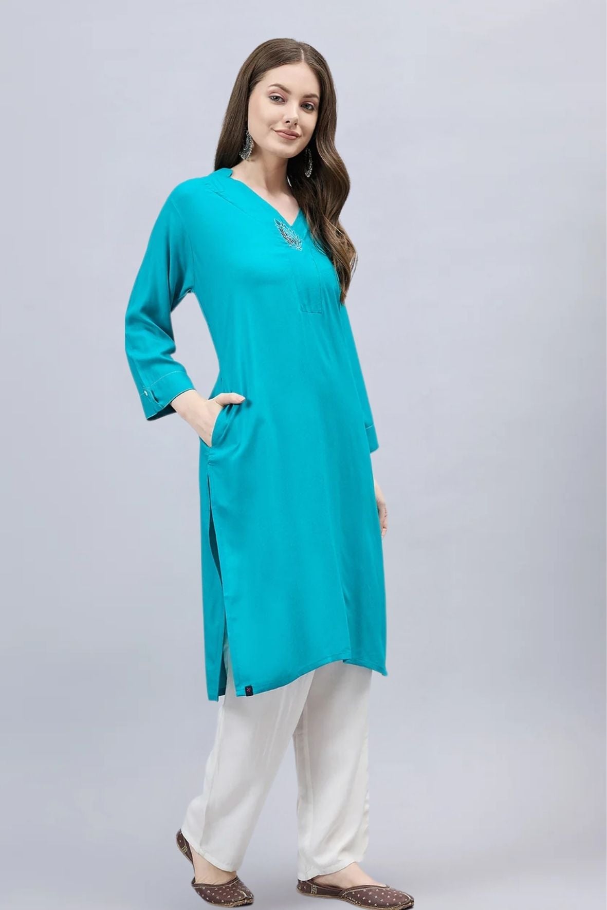 Turquoise V-Neck Straight Fit Rayon Kurti