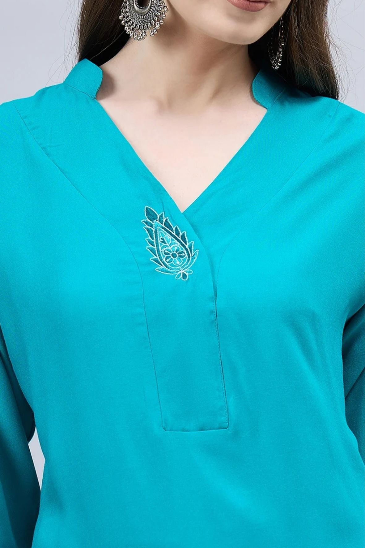 Turquoise V-Neck Straight Fit Rayon Kurti