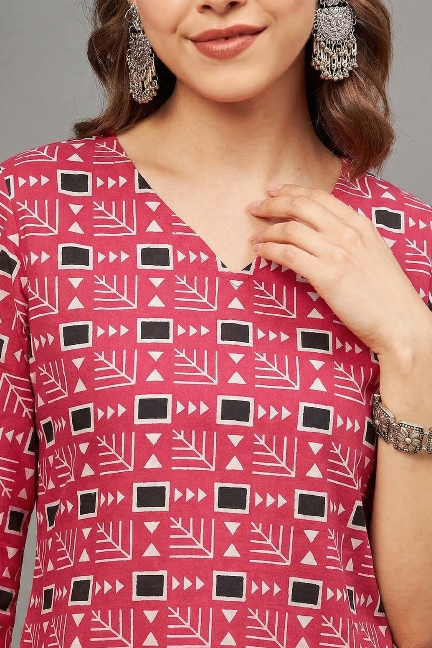 Red Geometric Print V-Neck Cotton Kurti for Women