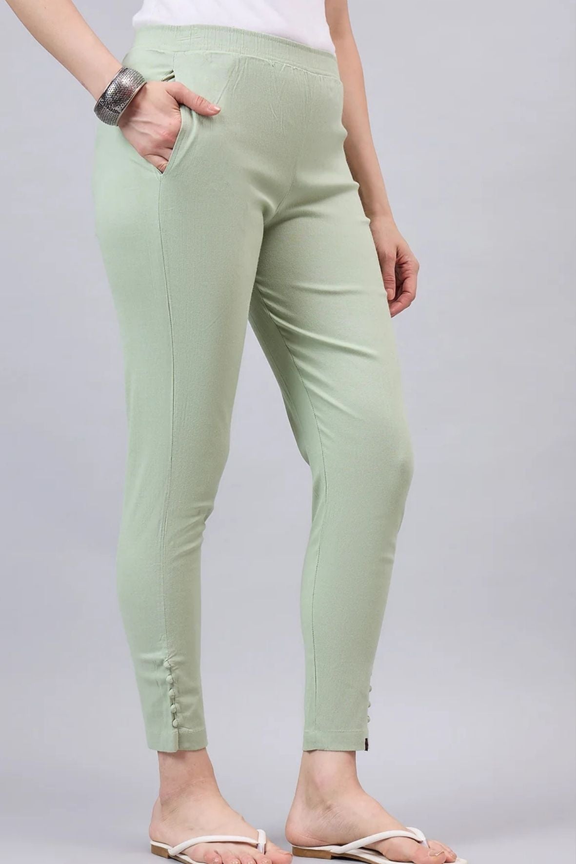 Pista Green Regular Fit Potli Pants