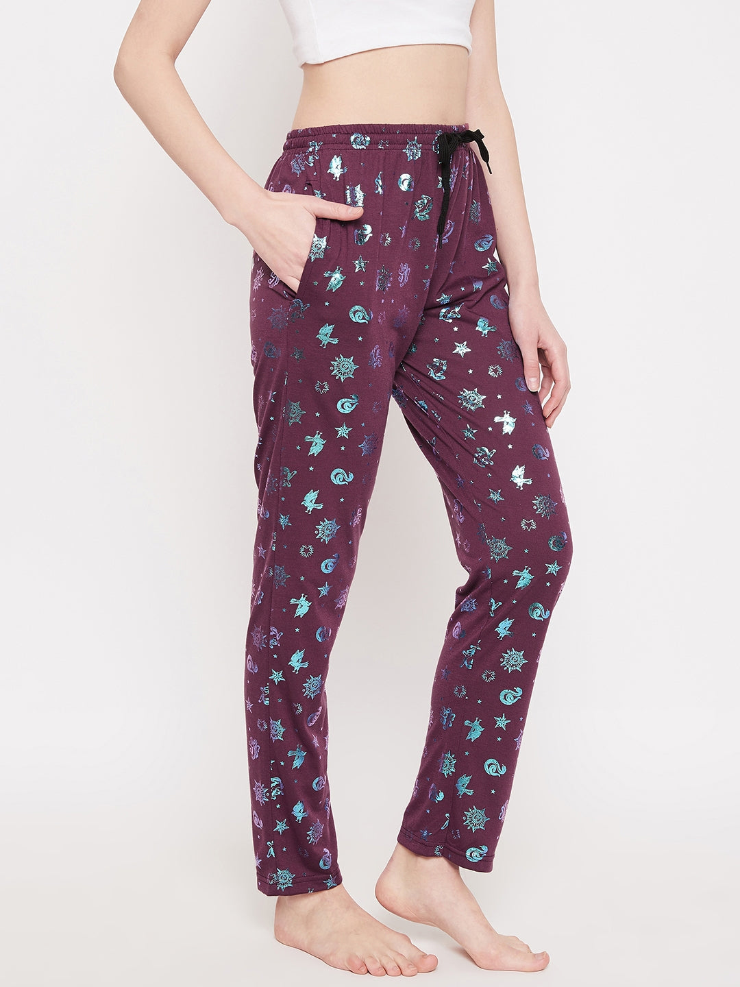 Women's Glowing Knights Printed Pajama