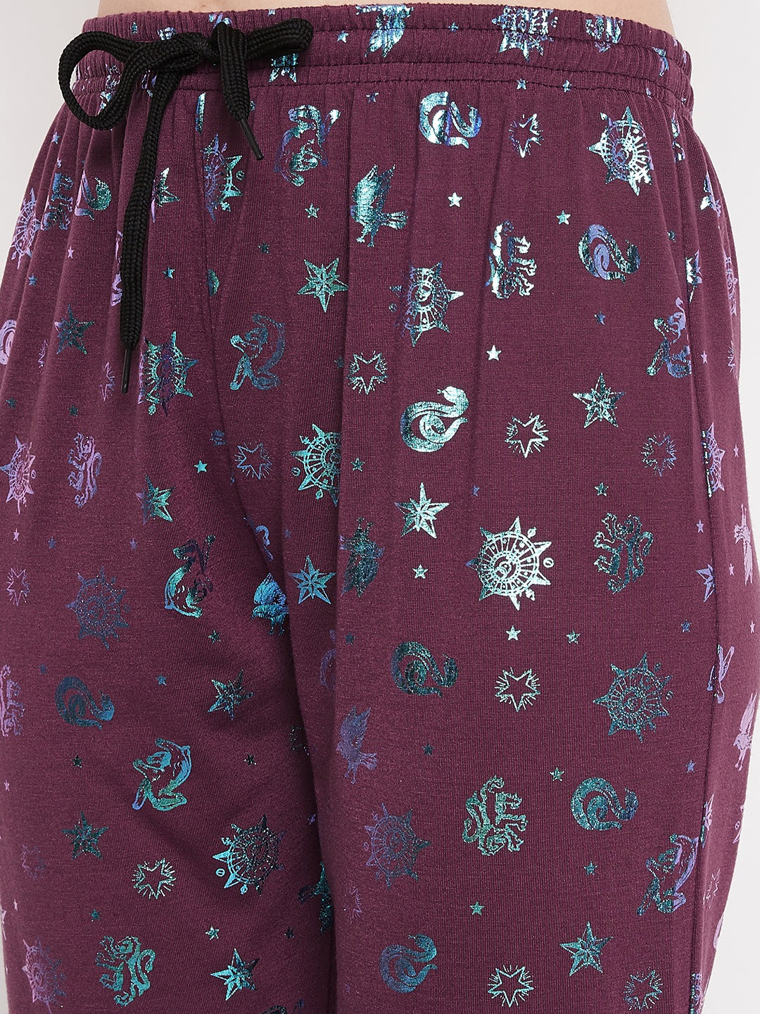 Women's Glowing Knights Printed Pajama