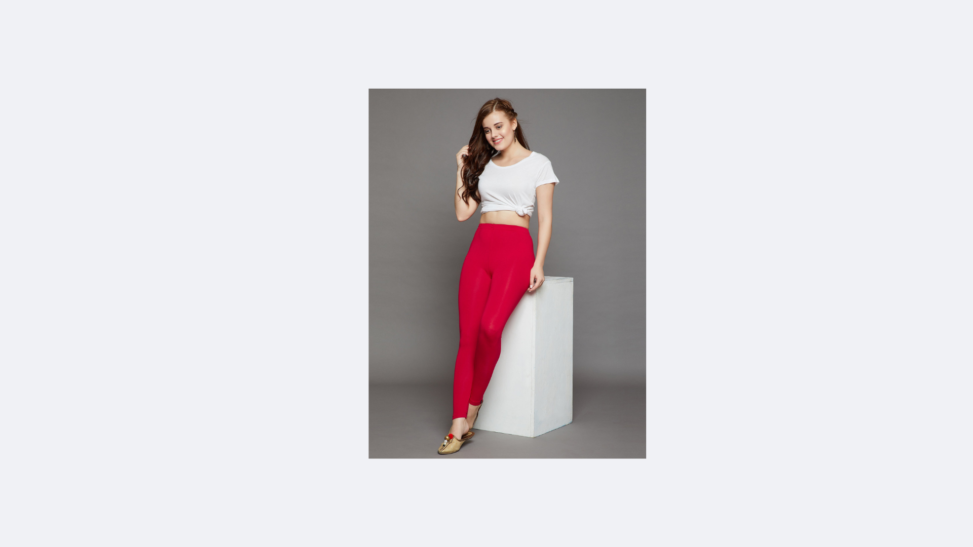 Dress Stylish with Legwear, a Must-Have in Your Wardrobe