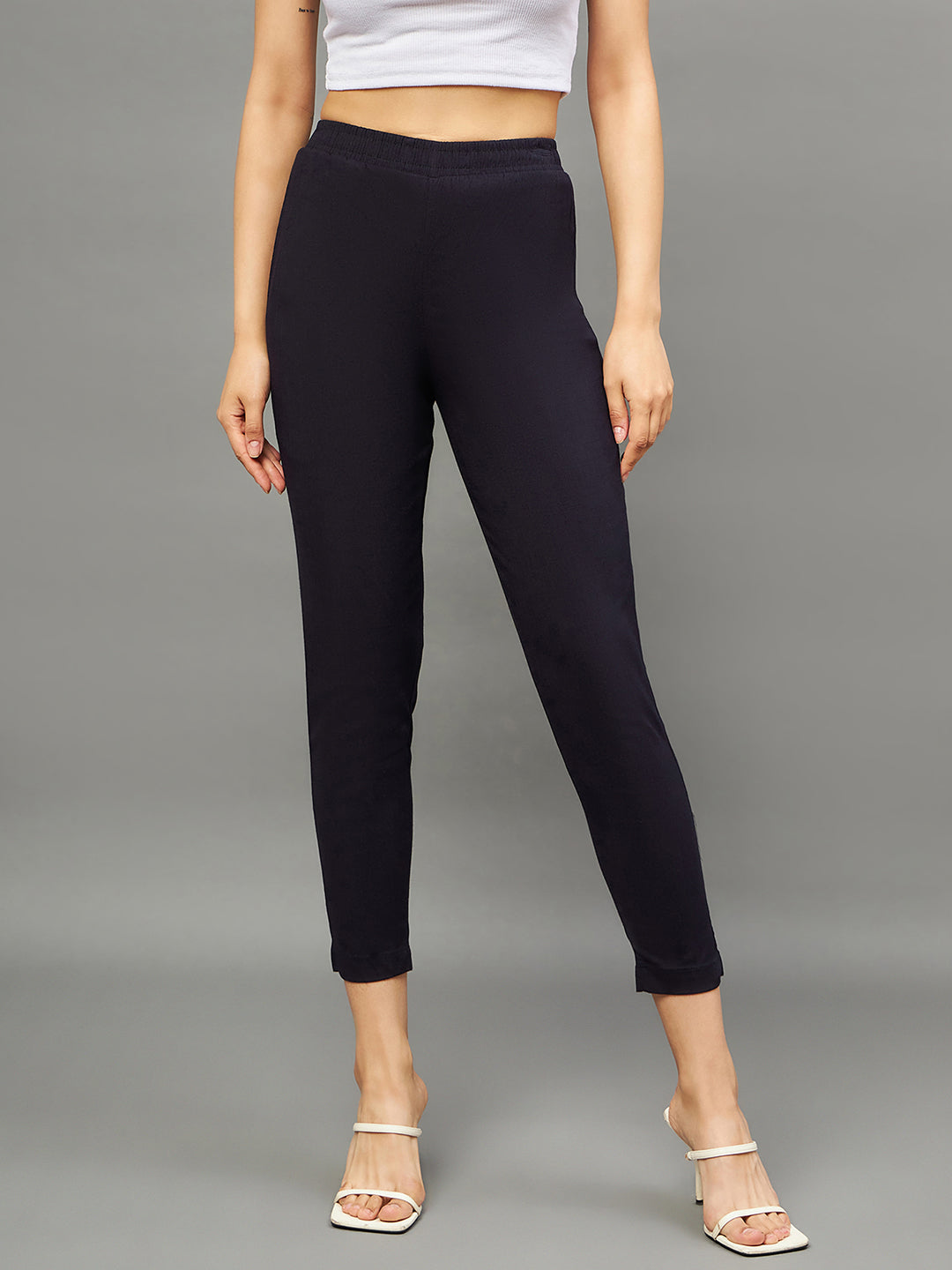 Navy Blue Colour Straight Pant M