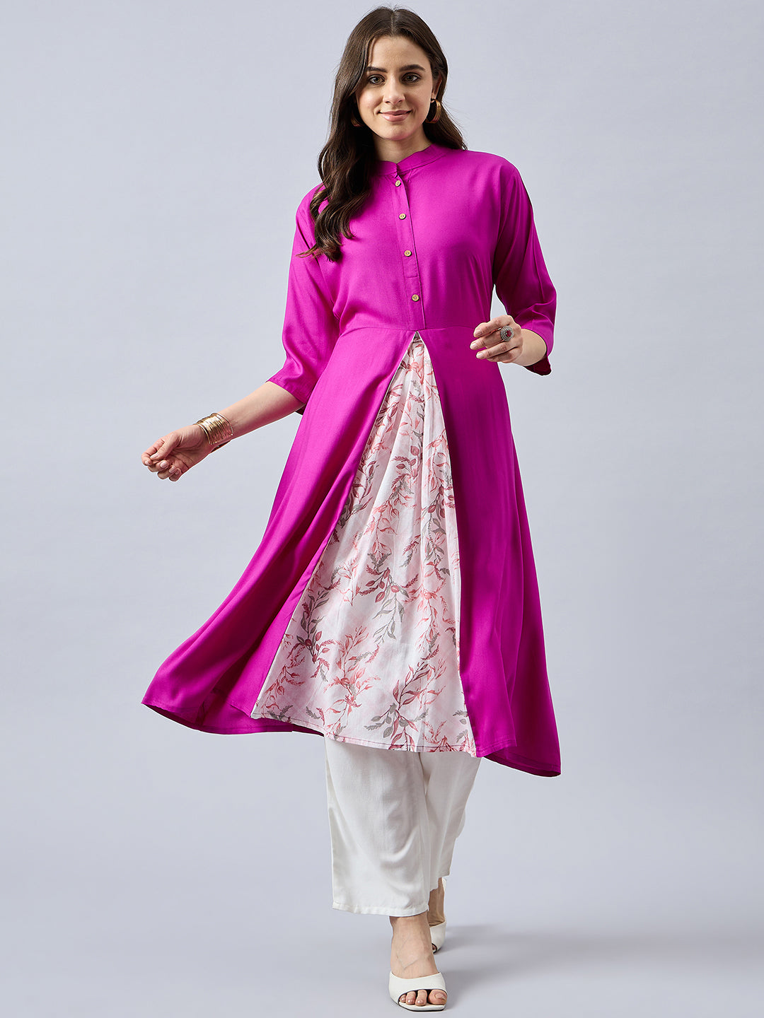 Women Mandarin Collar Anarkali Panelled Rayon Kurta