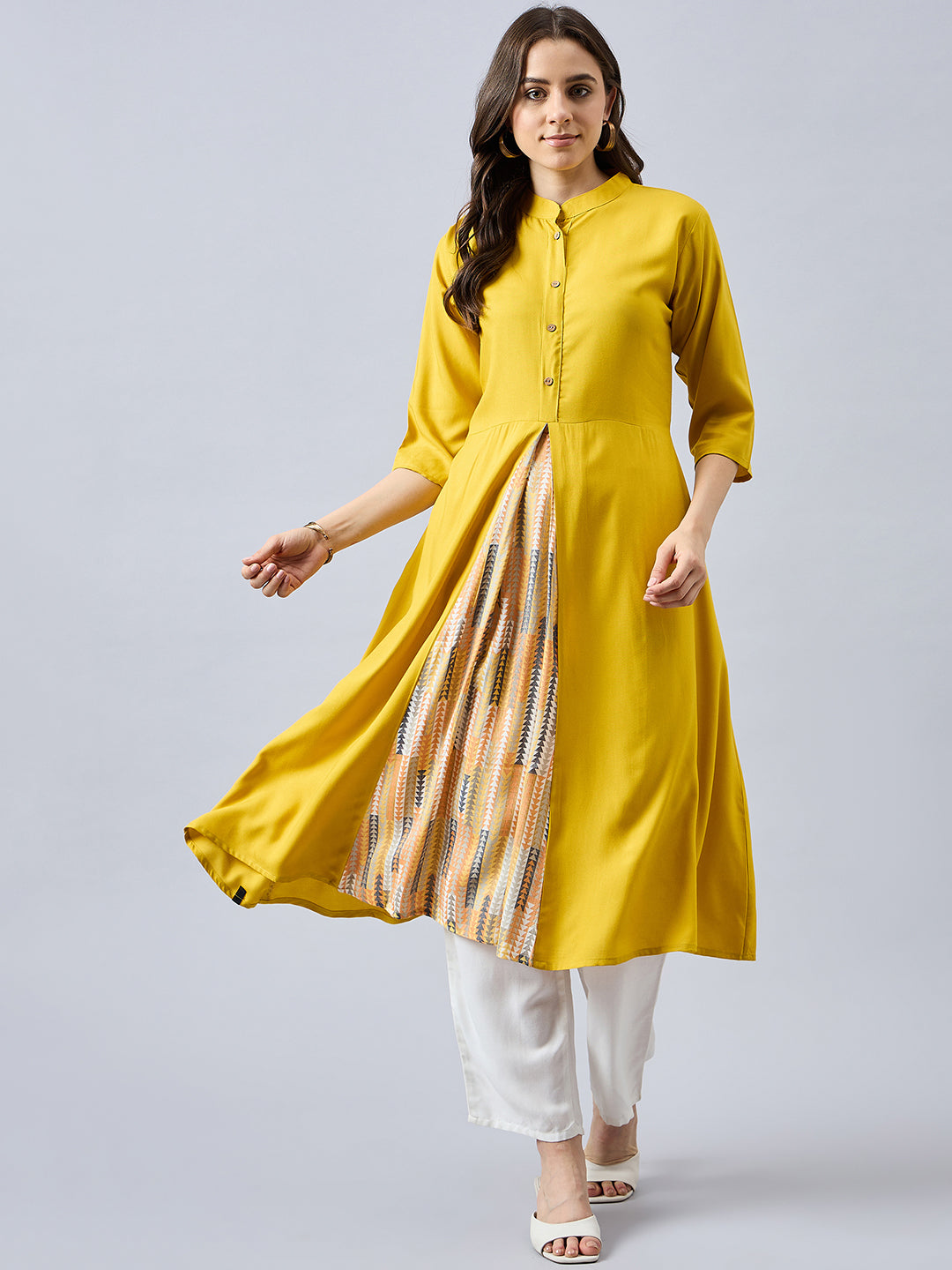 Women Mandarin Collar Anarkali Panelled Rayon Kurta
