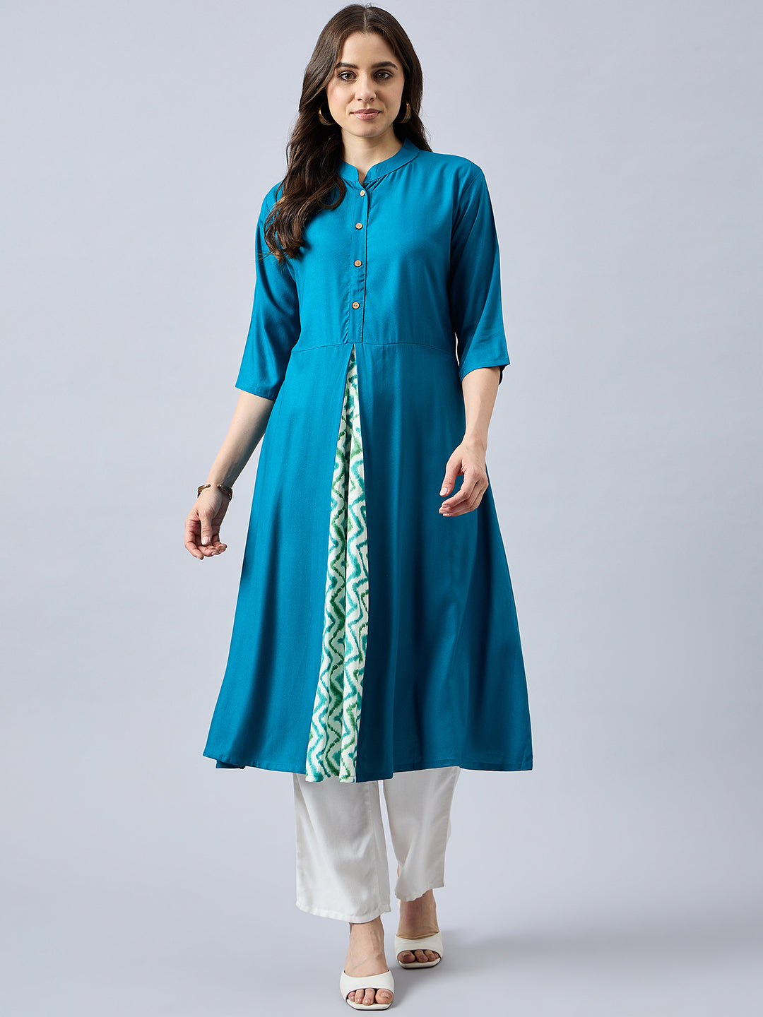 Women Mandarin Collar Anarkali Panelled Rayon Kurta