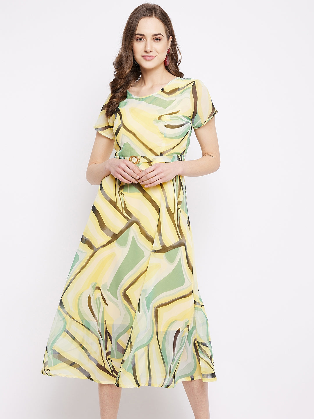 Round neck short dresses .