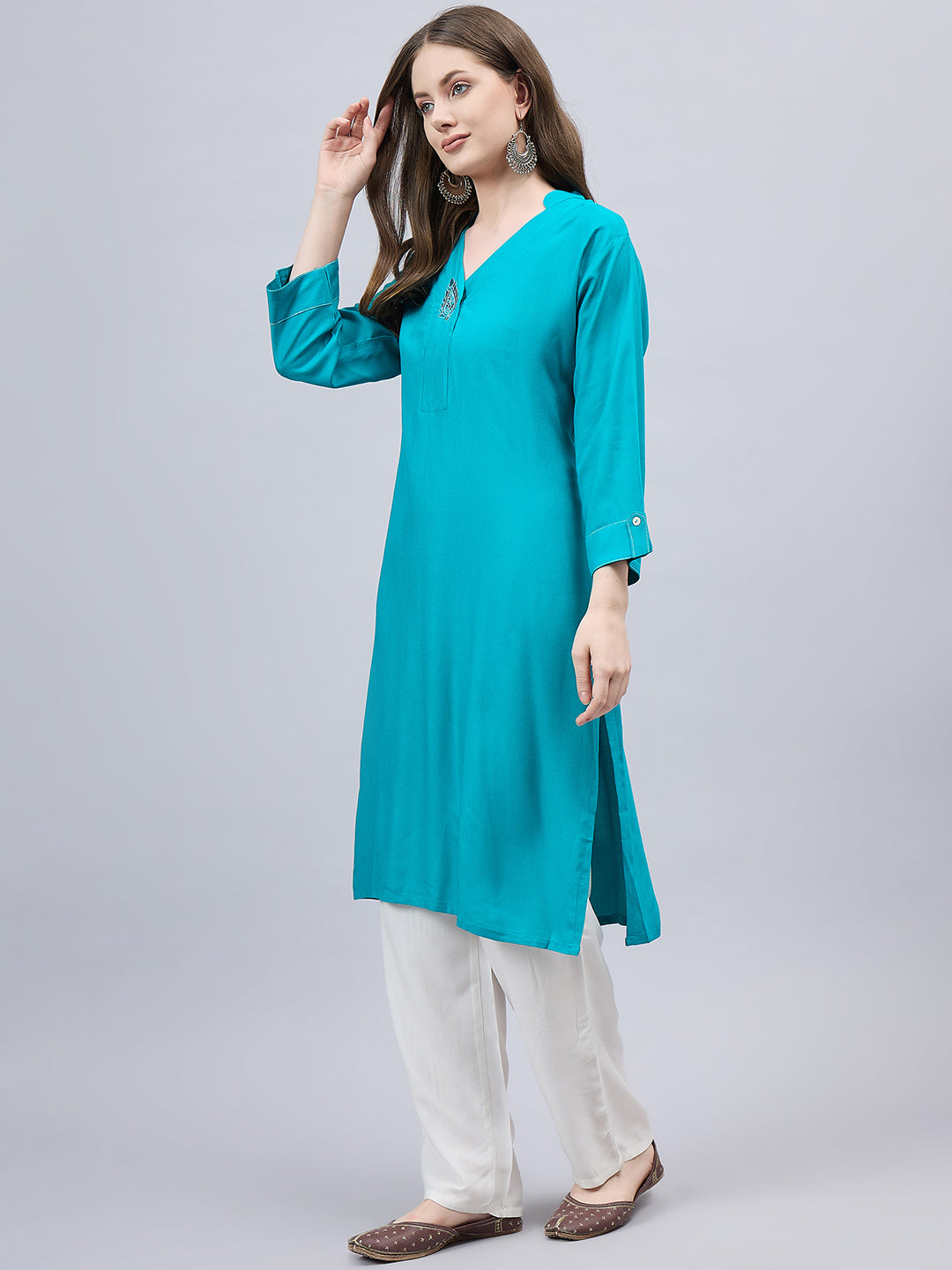 Turquoise V-Neck Straight Fit Rayon Kurti