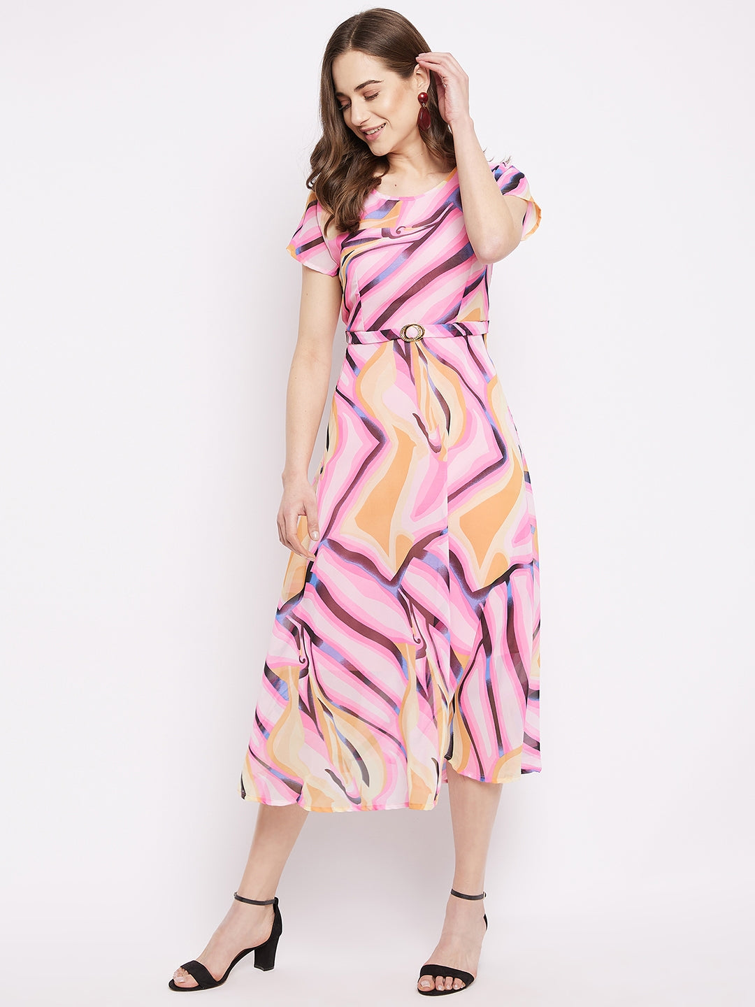 Round neck short dresses . pink XL