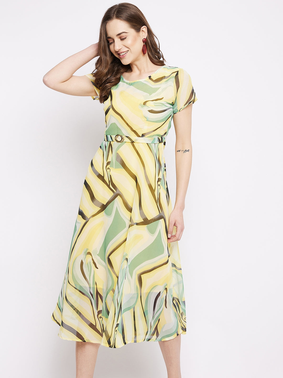Round neck short dresses . yellow L