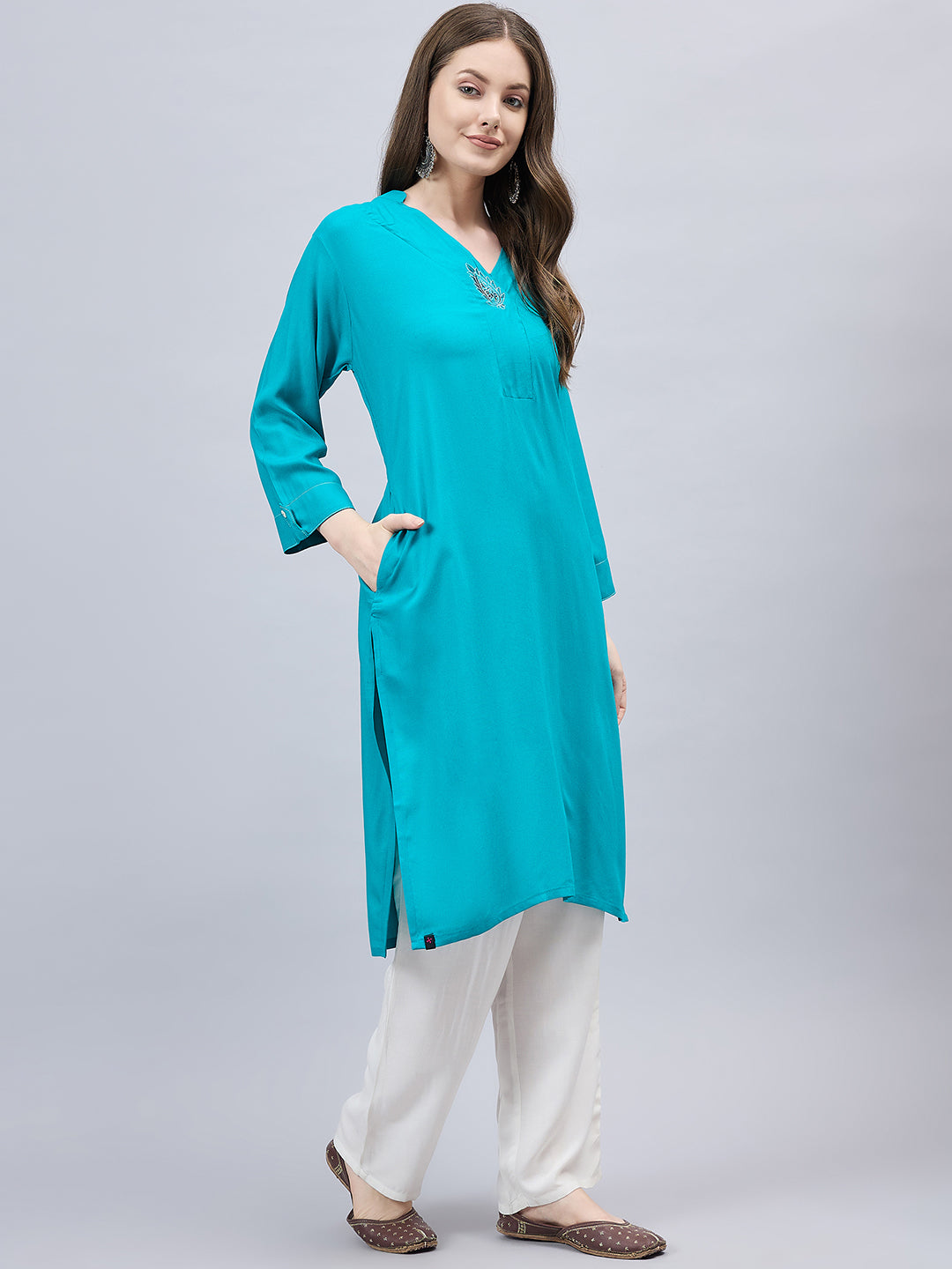 Turquoise V-Neck Straight Fit Rayon Kurti