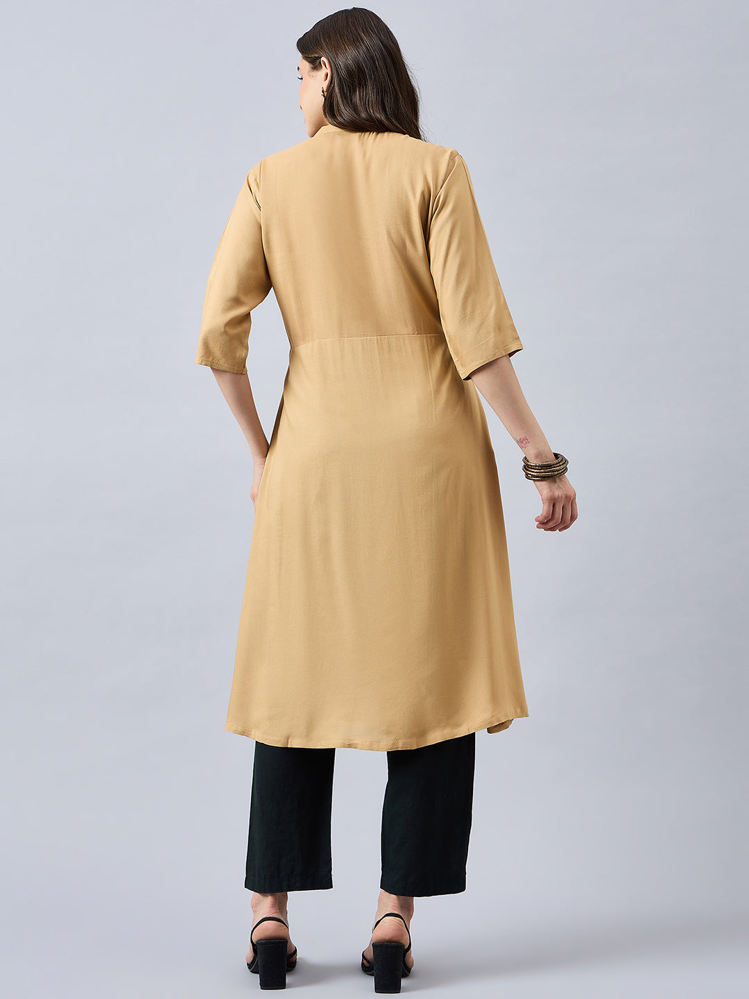 Women Mandarin Collar Anarkali Panelled Rayon Kurta