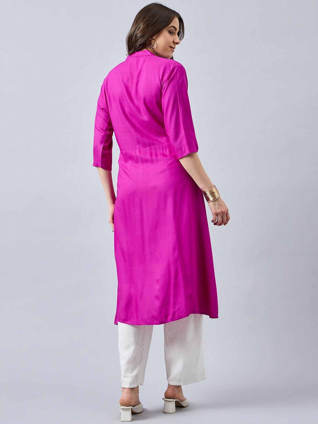 Women Mandarin Collar Anarkali Panelled Rayon Kurta