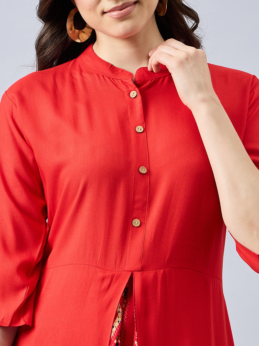 Women Mandarin Collar Anarkali Panelled Rayon Kurta