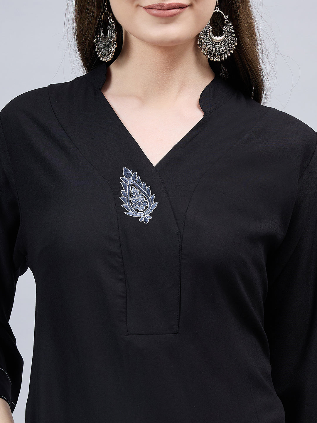 Black V-Neck Straight Fit Rayon Kurti