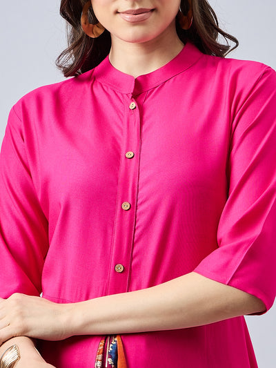 Women Mandarin Collar Anarkali Panelled Rayon Kurta