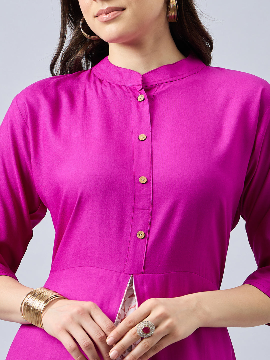 Women Mandarin Collar Anarkali Panelled Rayon Kurta