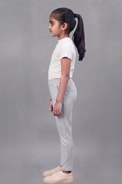 Girls Grey Colour Straight Pant