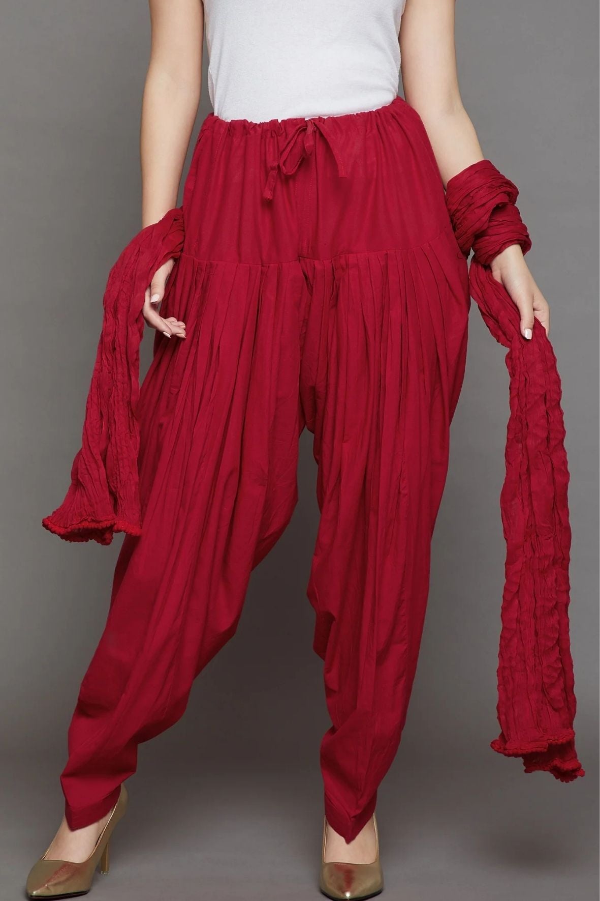 Red Cotton Plain  Patiala with Dupatta