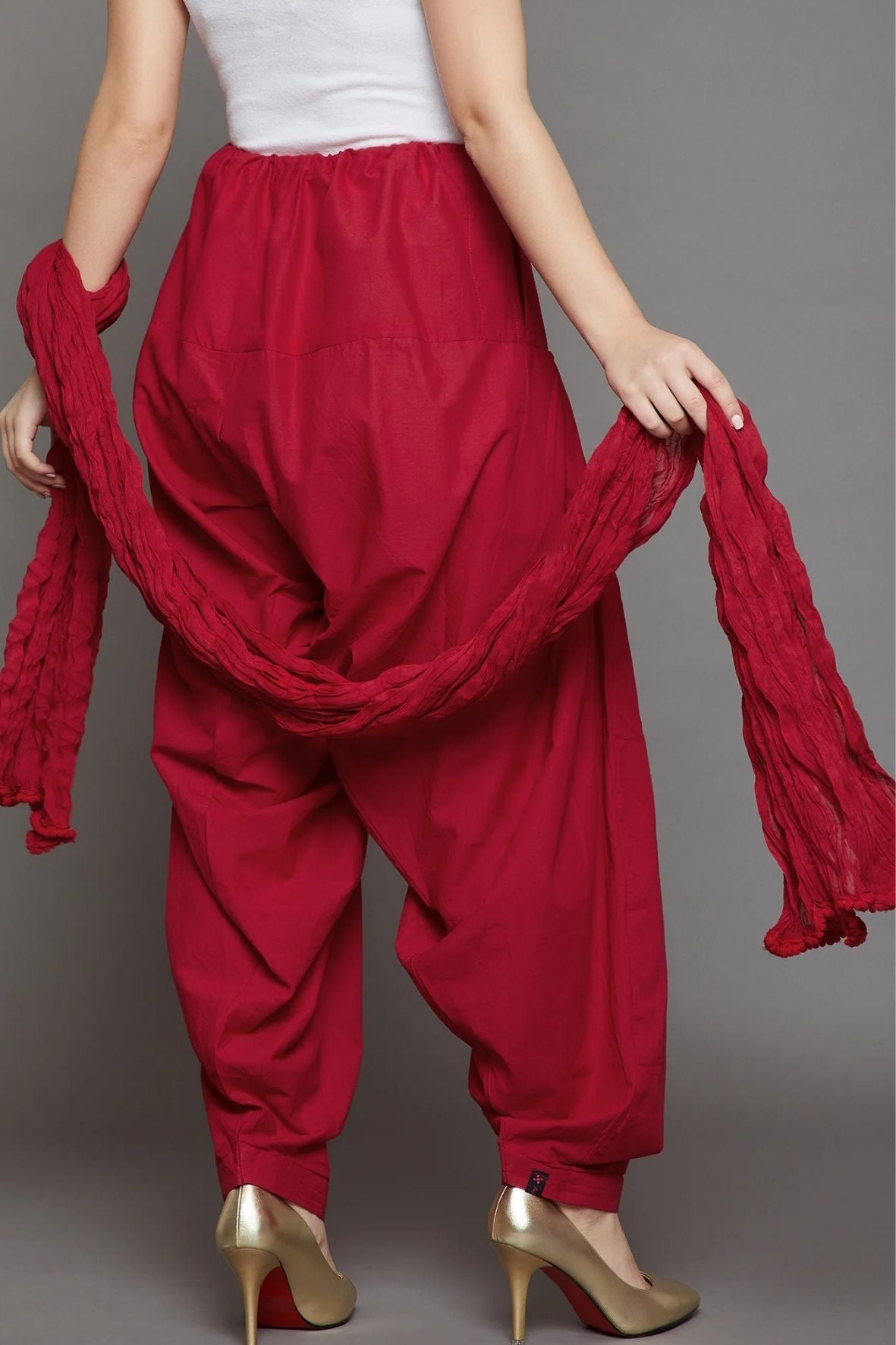 Red Cotton Plain  Patiala with Dupatta