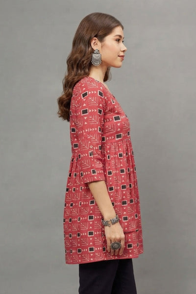 Red Geometric Print V-Neck Cotton Kurti for Women