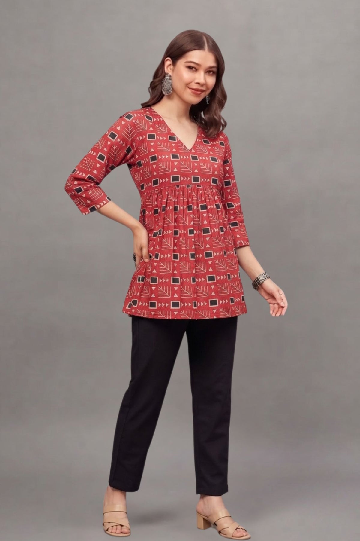Red Geometric Print V-Neck Cotton Kurti for Women