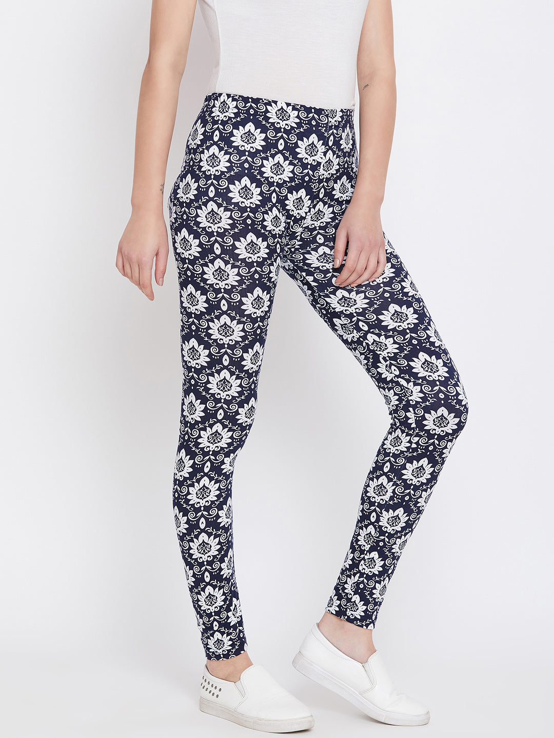 Navy blue with Lotus Printed Legging